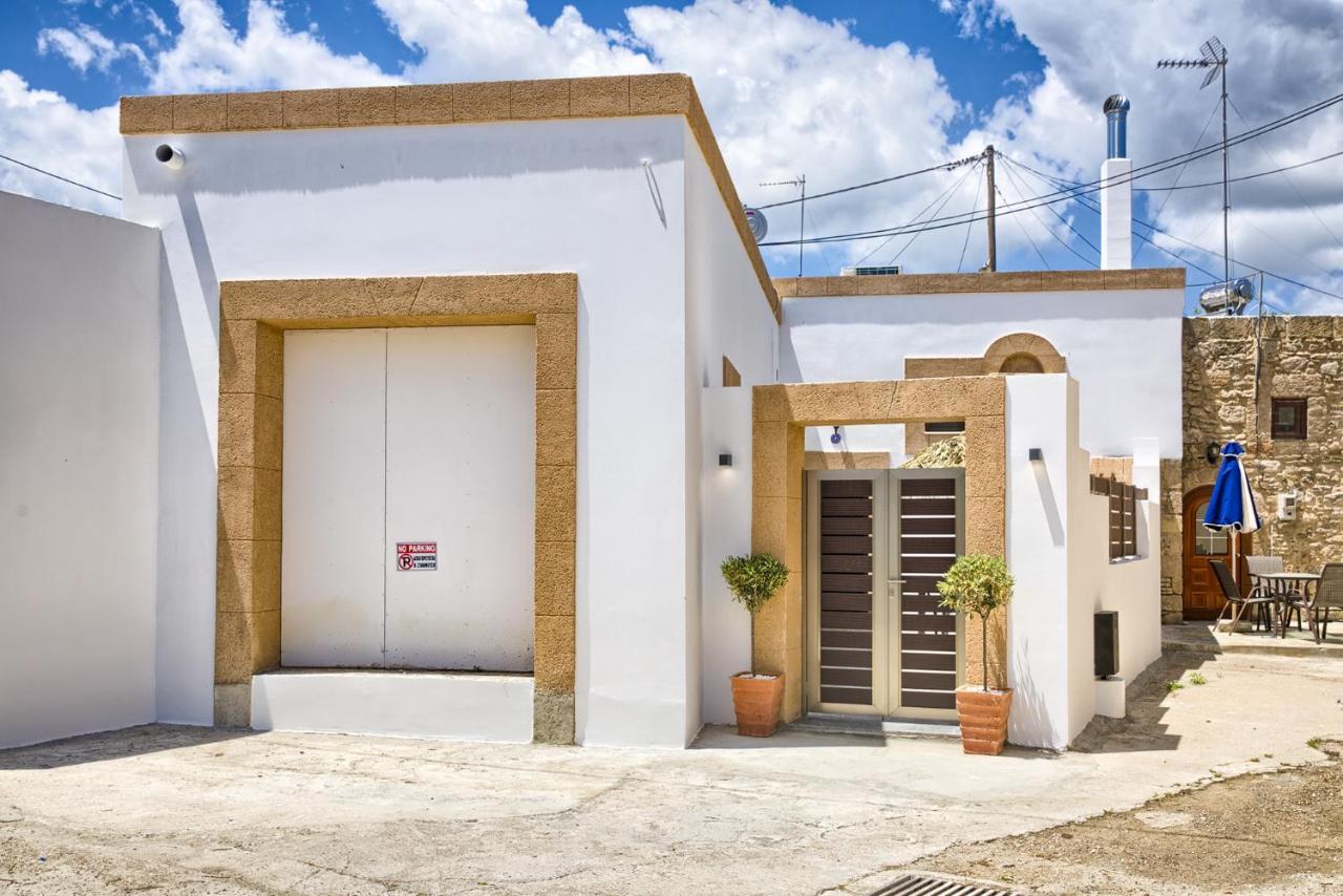 Stone Arch Villa Malona Village Exterior photo